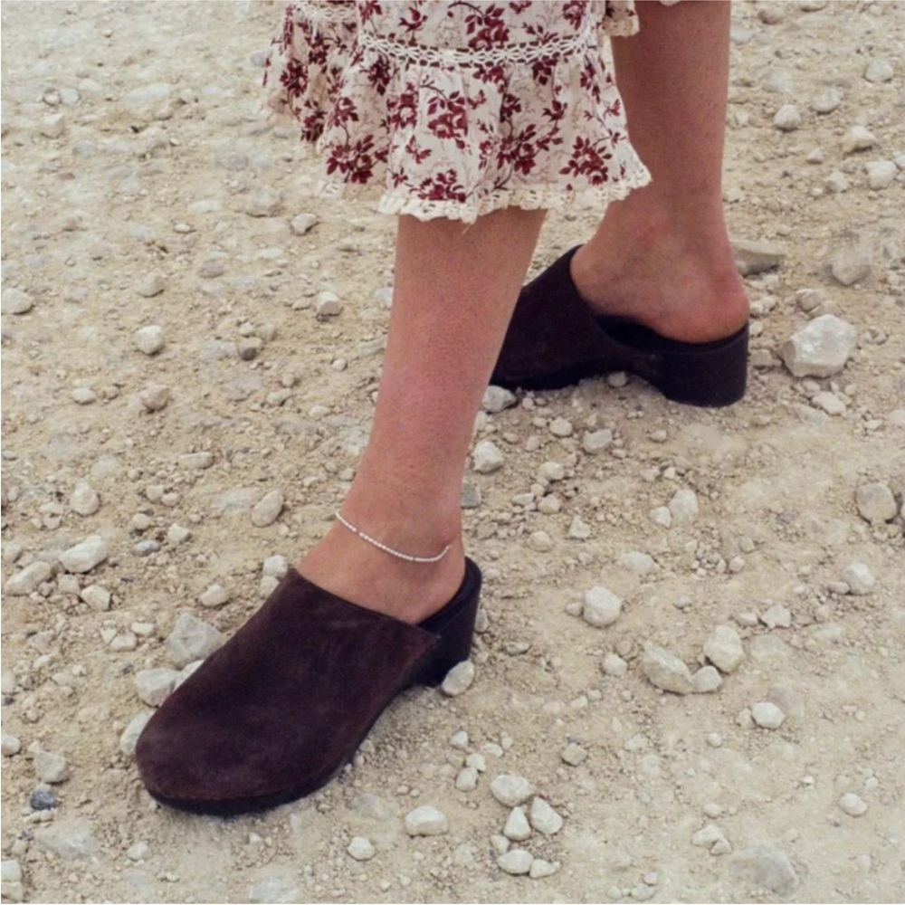 Doen Anouk Clog - new with dust bag!